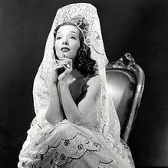 Meet your Posher, Cella - Picture 1 of 1